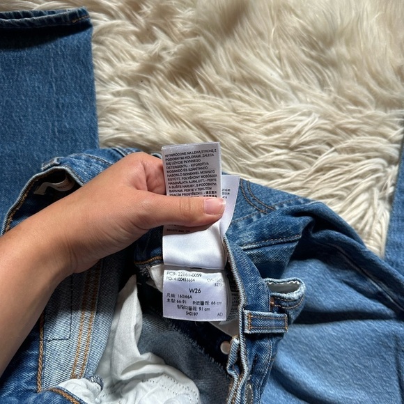 LEVI’S Wedgie Icon Fit Jeans - Picture 3 of 6